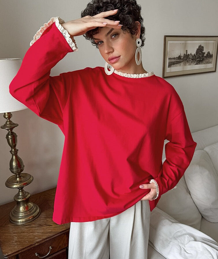 Ruffled Trim Paneled Loose Round Neck Long Sleeve Tee